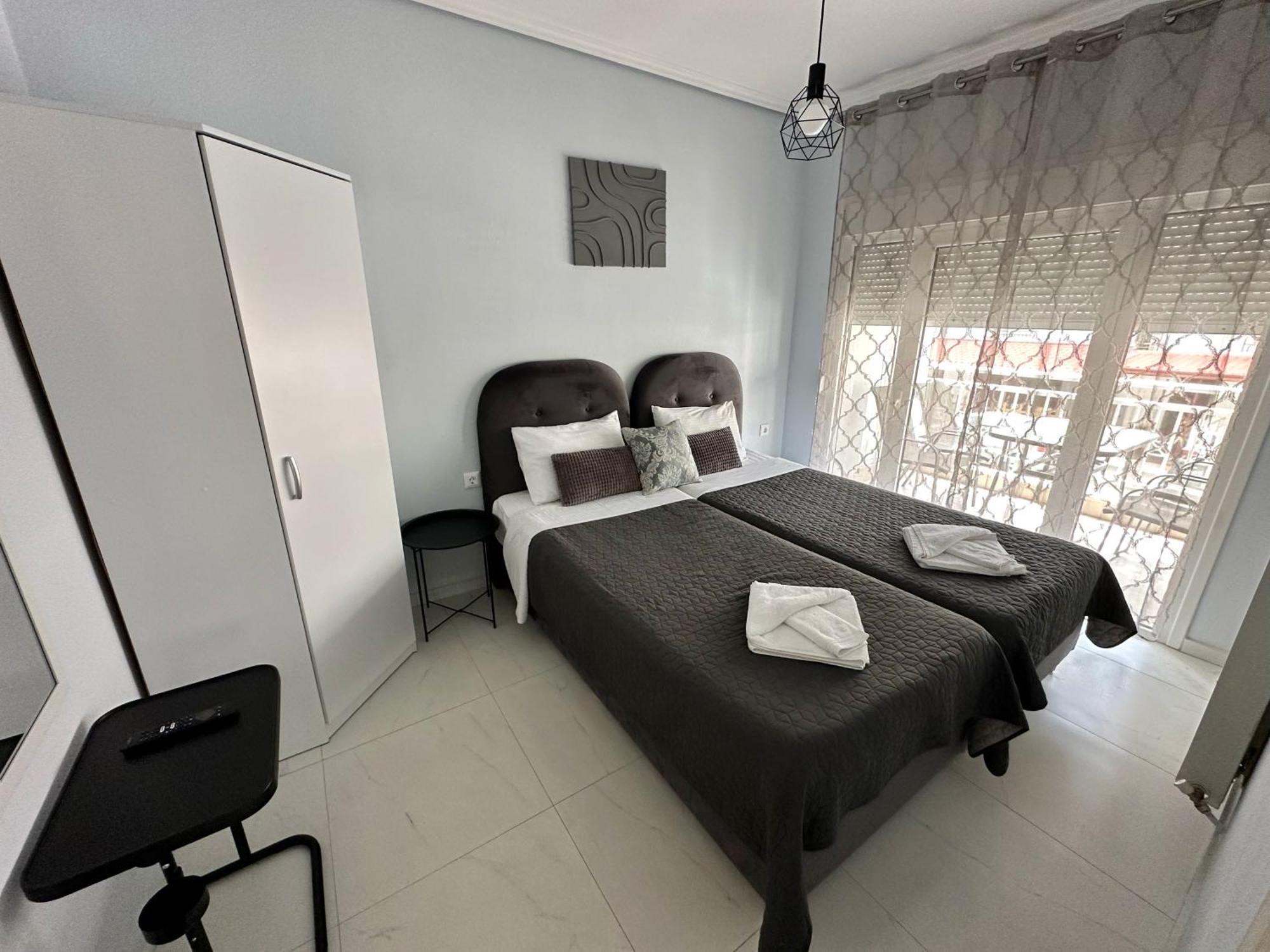 Eden Suite Paralia Exteriör bild